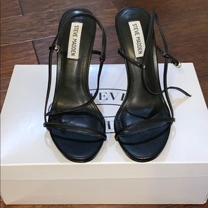 Steve Madden black heels